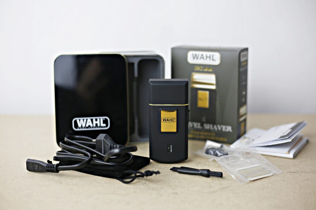 Wahl Travel Shaver (Gold Edition) – recenzja golarki do brody